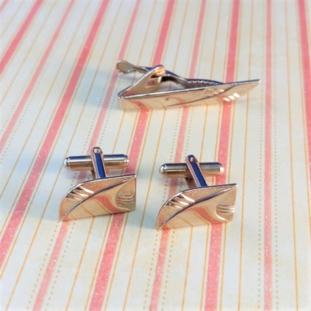 Men's 3PC Cuff link and Tie Clip Set Gold Tone